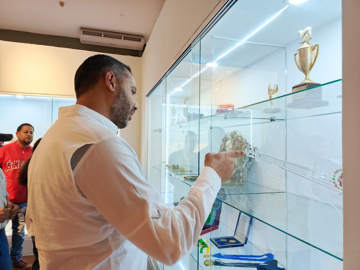 Quiero invitarlos a que hagan un recorrido por el Museo de la Divina Pastora en el pueblo de Santa Rosa. Es un espacio en el que venimos trabajando desde la Alcaldía y la Arquidiócesis para mostrar la historia, la esencia y elementos relevantes que son captados durante la