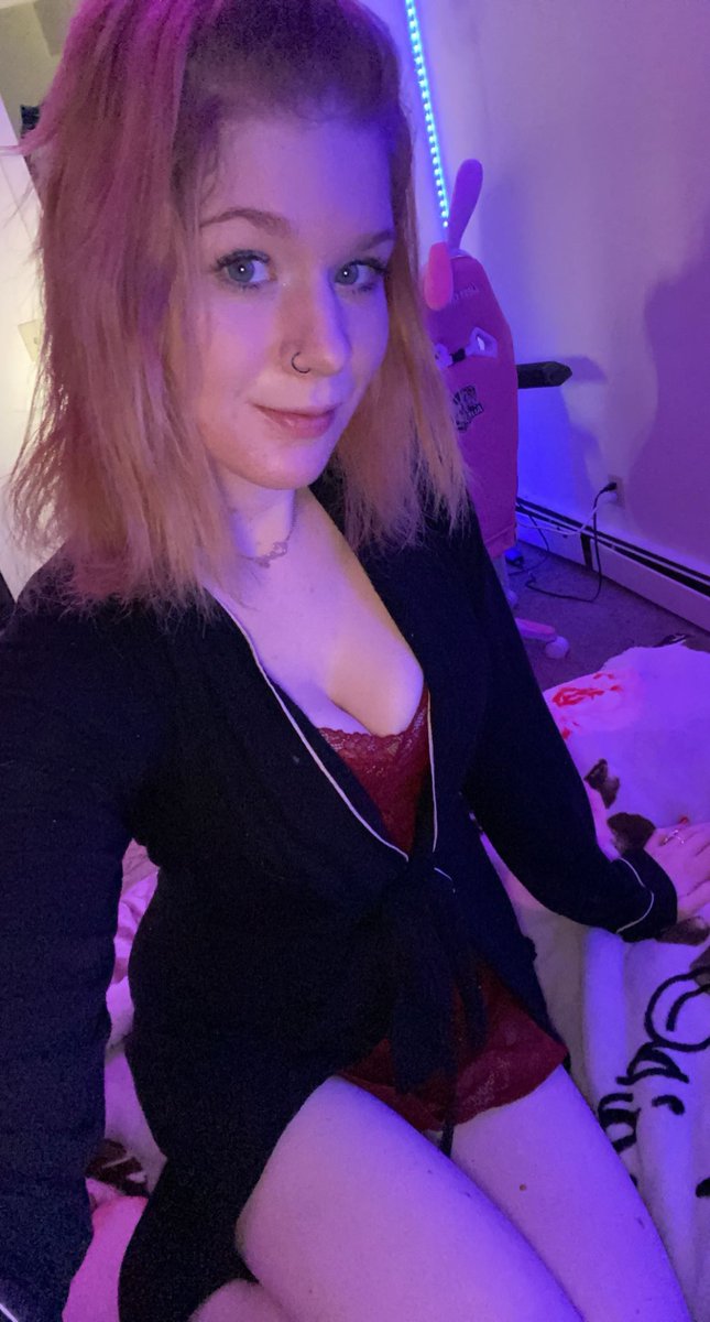 Come check out this fundraiser deal for my old content ⬇️
onlyfans.com/starlxtte