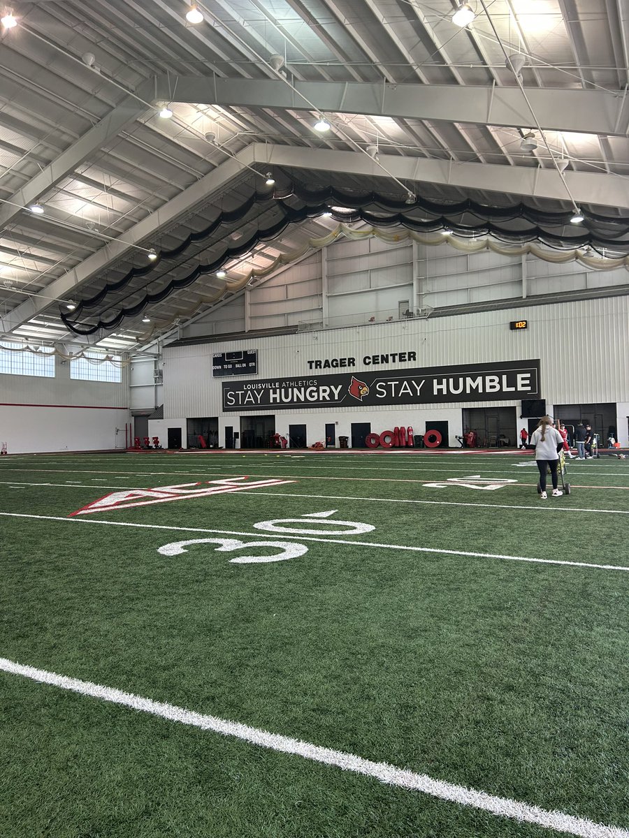 Maggie Grogan (@maggiegrogan09) on Twitter photo I had a great first time at <a href="/LouisvilleSB/">Louisville Softball</a> today! Thank you coaches for the instruction and feedback! I hope to be back soon! Go Cards!! ❤️🖤 <a href="/GriffJ_13/">Griffin Joiner</a> <a href="/sabbyBsabs/">Bryan Sabatella</a> <a href="/UofL_CoachHolly/">Holly Aprile</a> <a href="/dee11davis/">DeeDee Morris</a> <a href="/MikeVelotta5/">Mike Velotta</a> <a href="/sluggersvelotta/">Louisville Lady Sluggers 09 Velotta</a> I had a great first time at <a href="/LouisvilleSB/">Louisville Softball</a> today! Thank you coaches for the instruction and feedback! I hope to be back soon! Go Cards!! ❤️🖤 <a href="/GriffJ_13/">Griffin Joiner</a> <a href="/sabbyBsabs/">Bryan Sabatella</a> <a href="/UofL_CoachHolly/">Holly Aprile</a> <a href="/dee11davis/">DeeDee Morris</a> <a href="/MikeVelotta5/">Mike Velotta</a> <a href="/sluggersvelotta/">Louisville Lady Sluggers 09 Velotta</a>