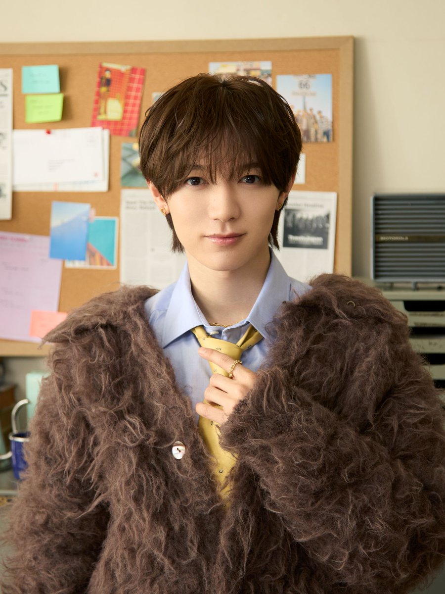 tbs_loveit's tweet photo. 明けましておめでとうございます🐰
２０２５年もよろしくお願いします🐍

新年一発目となる明日の放送は…
お年玉をかけてスタジオで白熱のバトルが勃発！

スタジオには史上最年少ゲスト #永尾柚乃 ちゃんが初登場！

さらに！！
月曜日の新シーズンレギュラーとして、#TravisJapan の #七五三掛龍也 が参戦🎉

今年のラヴィット！もお見逃しなく🐰