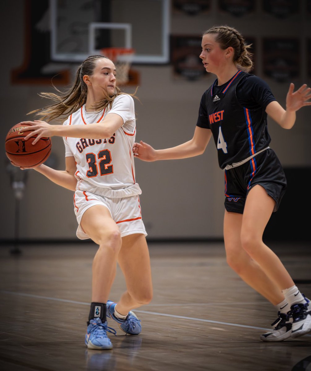 Aubrey Lensmire (@aubreylensmire) on Twitter photo Kaukauna vs. Appleton West Varsity Game 64-18 photo dumpπΈ dvpsportsphotography <a href="/WisconsinBlaze/">Wisconsin Blaze Girls Basketball</a> <a href="/Kaukaunagbb/">Kaukauna Girls HS Basketball</a> Kaukauna vs. Appleton West Varsity Game 64-18 photo dumpπΈ dvpsportsphotography <a href="/WisconsinBlaze/">Wisconsin Blaze Girls Basketball</a> <a href="/Kaukaunagbb/">Kaukauna Girls HS Basketball</a>