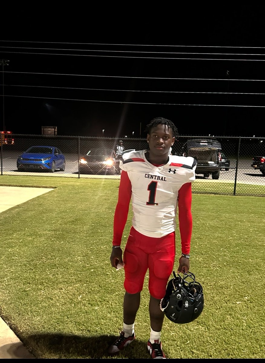 Tomi Lowe,M.Ed๐ฉ๐ฝโ๐ซโจ (@thetomilowe) on Twitter photo My baby turned 15 today ๐ฅน screaming HBD ๐ฅณ๐
Love my nephew/ QB so much โฅ๏ธ <a href="/LoweJadan/">Jadan Lowe</a> My baby turned 15 today ๐ฅน screaming HBD ๐ฅณ๐
Love my nephew/ QB so much โฅ๏ธ <a href="/LoweJadan/">Jadan Lowe</a>