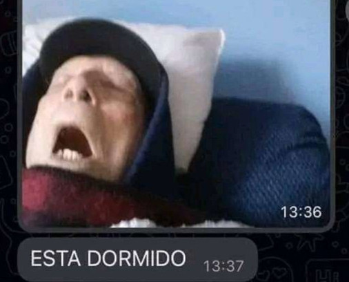 quede en juntarme a comer esta noche y ya me bajo el sueño no llego a las 11 sin ser este