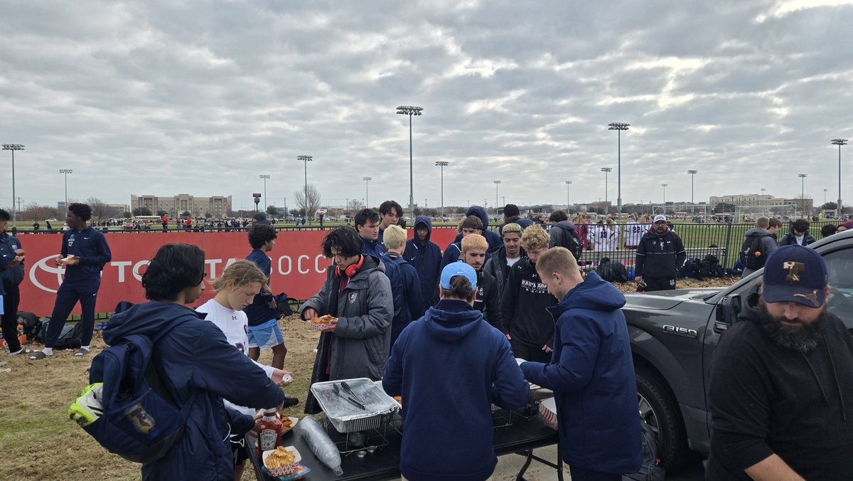 Davenport Wolves Soccer (@davenportsoccer) on Twitter photo PURE CLASS! Thanks to <a href="/EmersonBoysSoc/">Emerson Mavericks Boys Soccer</a> for feeding us after the morning game. You have a great group of young men. Thanks <a href="/CoachAWessner/">Aaron Wessner</a> Mama Wessner, Josh, and Coach Baughman. PURE CLASS! Thanks to <a href="/EmersonBoysSoc/">Emerson Mavericks Boys Soccer</a> for feeding us after the morning game. You have a great group of young men. Thanks <a href="/CoachAWessner/">Aaron Wessner</a> Mama Wessner, Josh, and Coach Baughman.