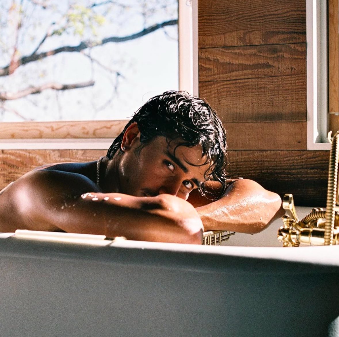 ᅠ⠀ ⠀
ᅠ⠀  
⠀ ⠀ ⠀ i want to meet you in every place
⠀ ⠀ ⠀ i   ever   loved.   listen   to   me—
⠀ ⠀ ⠀ 𝐬 𝐞 𝐝 𝐮 𝐜 𝐭 𝐢 𝐯 𝐞   𝐬 𝐮 𝐧 𝐝 𝐚 𝐲
⠀ ⠀ ⠀ i  am  your  echo.  i  would  rather  
            break  the  world  than  lose  you.  
ᅠ⠀ ⠀
⠀ ⠀