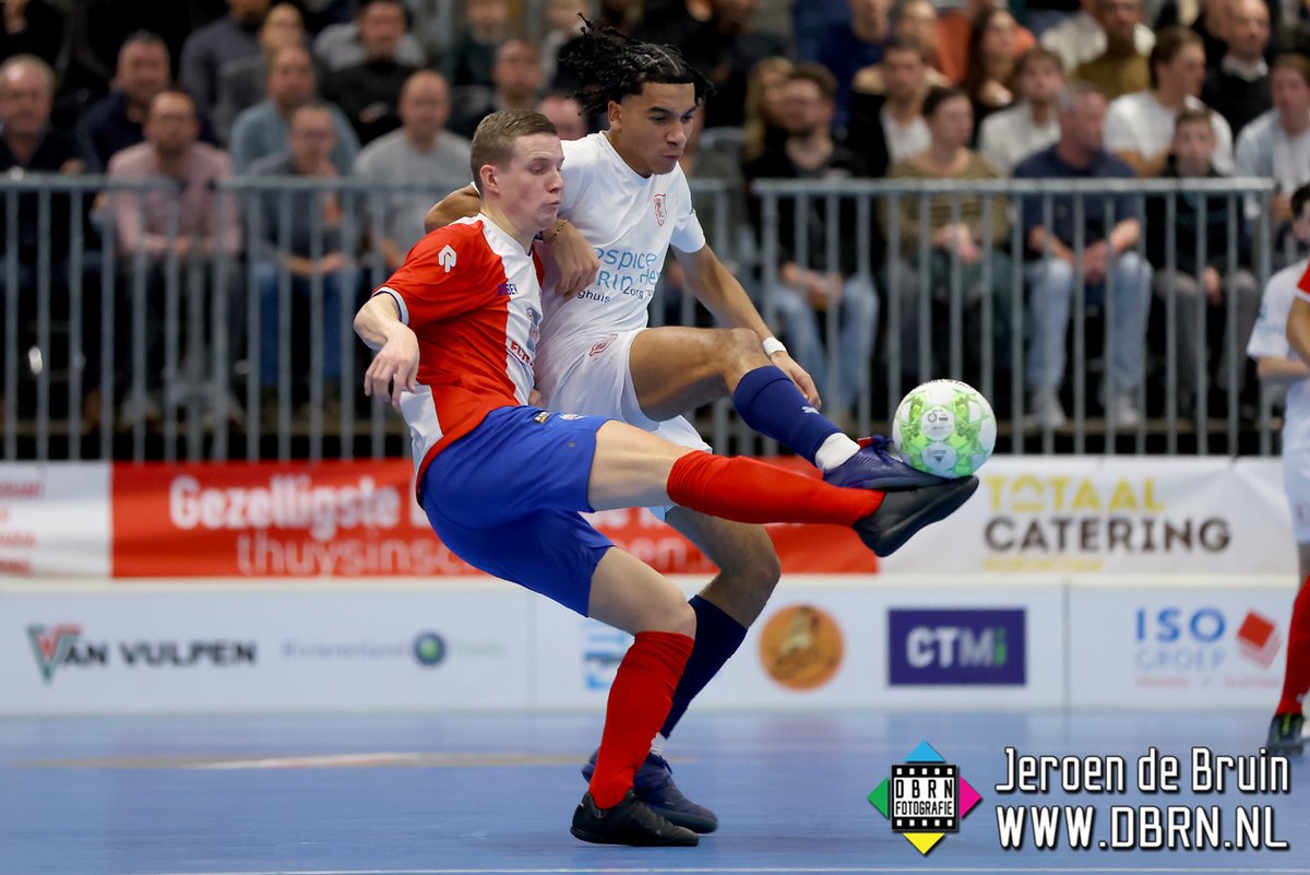 dbrnpuntnl's tweet photo. 📸 @RodaBoysBom  Winnaar Finale @ProxsysCup 2024-2025! 🏆⚽️

Bekijk de foto's, het verslag en de video's van de spannende finale bij @RVoetbal:  https://t.co/4sLWKoxMyX

#RodaBoys #ProxsysCup #Finale #futsal #RegioVoetbal #Fotografie #Sport #sportfotografie https://t.co/gCUjhDIpe6