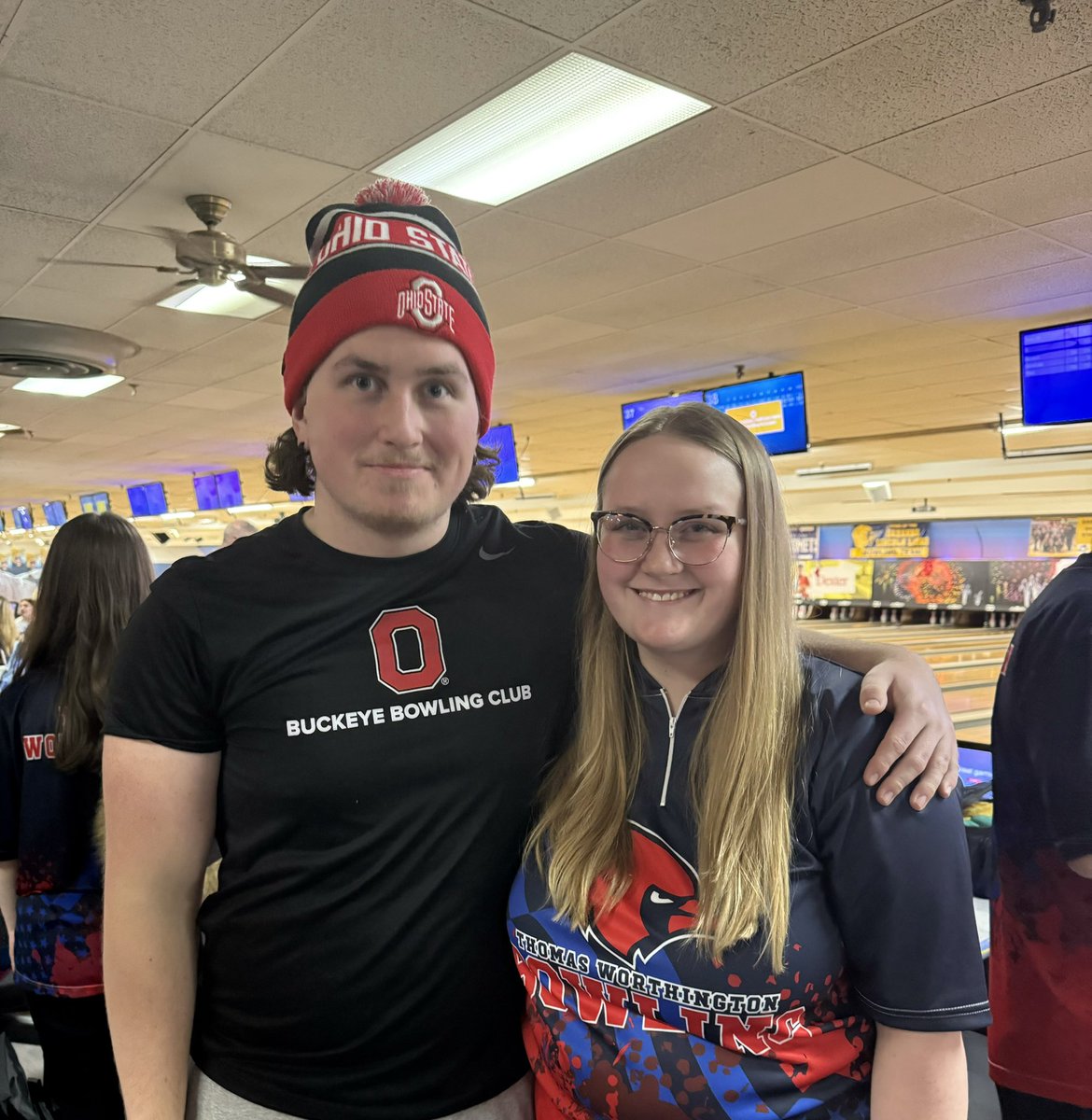 nicholei77's tweet photo. We were able to watch Hannah Coach for TWHS and Josh volunteer for OSU at the Buckeye High School Classic🎳❤️ https://t.co/s7LdecmQ1X