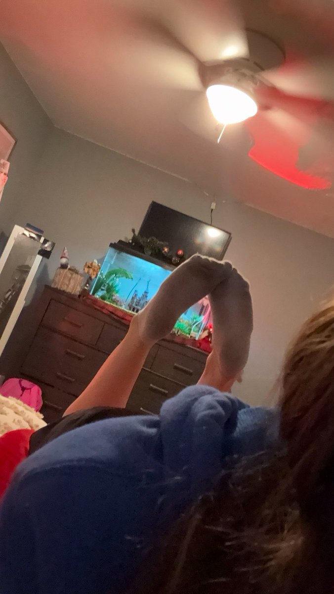 Lexis2feet's tweet photo. Dirty, smelly, and gross… did I describe my feet or you??

Geuss in the comments, correct answer gets a free 🦶 pic https://t.co/LvTKd46nOI