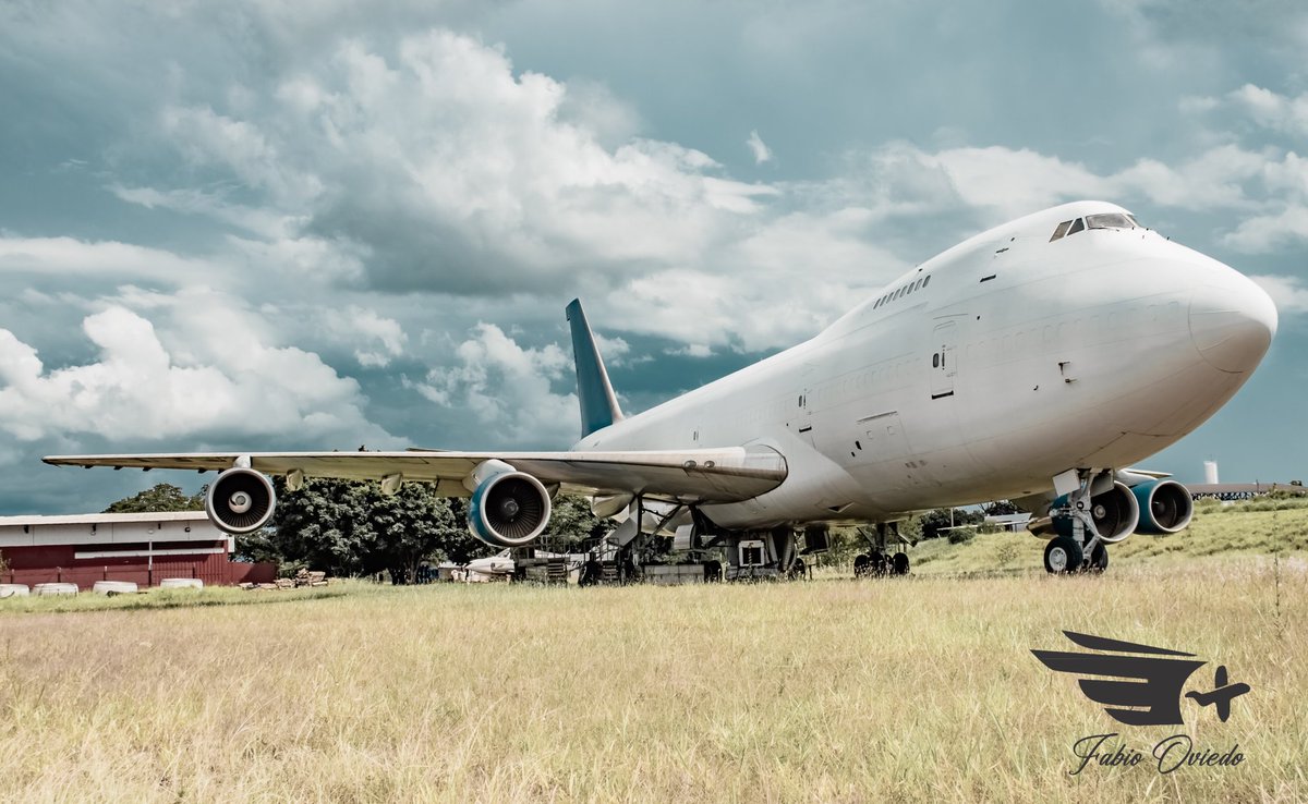 @sgaspotting_ (@sgaspotting1) on Twitter photo Primer post del 2025 🥂🍾🎆
✈️ En imágenes un poderoso <a href="/boeing/">The Boeing Company</a> 747-200F estacionado en zona de plataforma del Aeropuerto Internacional Guaraní (AGT/SGES) de Ciudad del Este 🇵🇾
Es hermosa la Reina de los cielos 👑😍
📸 <a href="/gus_antunez/">Gus Antúnez</a>
🏷️ <a href="/aero_in/">AEROIN</a> <a href="/spotterposadas/">Spotter Posadas ✈</a> <a href="/sebasstianpine/">sebastian pineda</a> Primer post del 2025 🥂🍾🎆
✈️ En imágenes un poderoso <a href="/boeing/">The Boeing Company</a> 747-200F estacionado en zona de plataforma del Aeropuerto Internacional Guaraní (AGT/SGES) de Ciudad del Este 🇵🇾
Es hermosa la Reina de los cielos 👑😍
📸 <a href="/gus_antunez/">Gus Antúnez</a>
🏷️ <a href="/aero_in/">AEROIN</a> <a href="/spotterposadas/">Spotter Posadas ✈</a> <a href="/sebasstianpine/">sebastian pineda</a>
