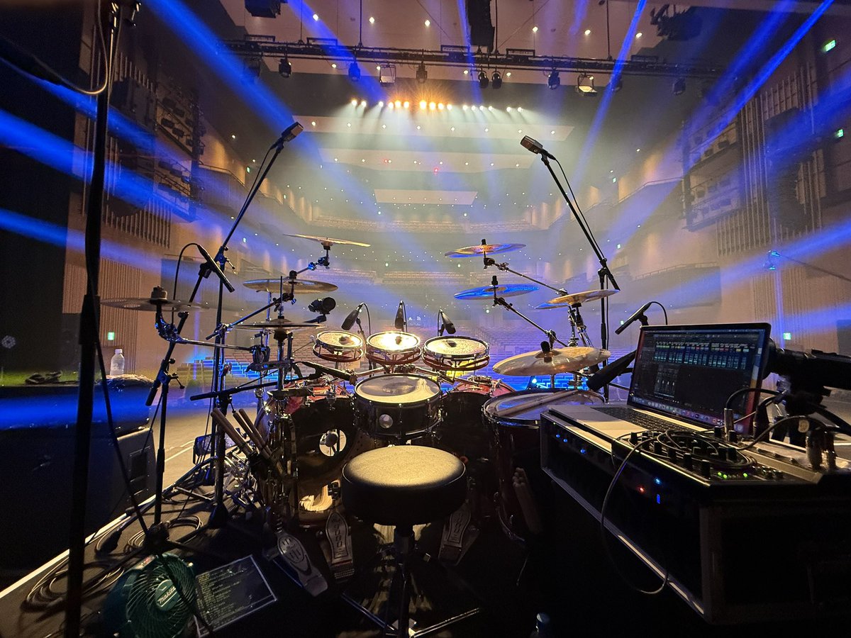 NEU_desu's tweet photo. 素敵な景色を見せてくれてありがとう。
ν[NEU]をみつけてくれてありがとう。
出逢えて良かった。
ν[NEU]をやって素敵な出会いが沢山あった。この絆は一生大切にする。
ν[NEU]は完結したけど、これからも末永くよろしくね。
あー、めちゃくちゃ寂しくなりそう
今日はノイエスで打ち上げしよう。皆おいで https://t.co/u4d9ao2aKg