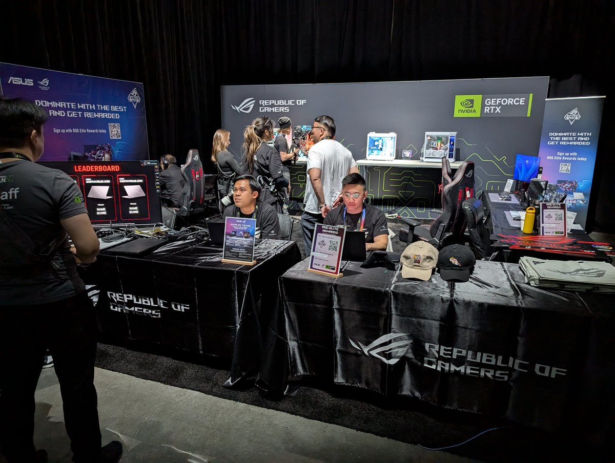 Curious to try some combat in the name of ROG!

#ROGElitexLAN50