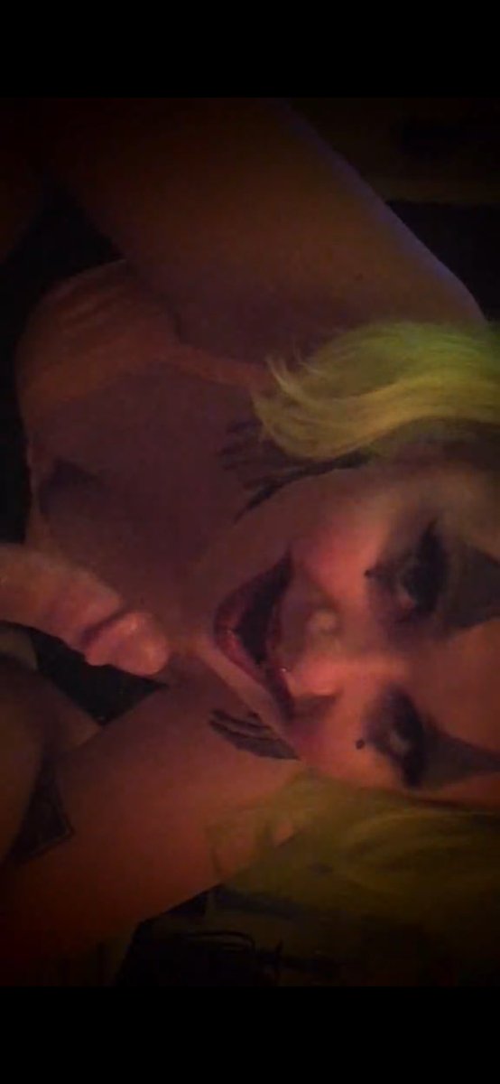 BlakeUnhinged's tweet photo. i should do another clown look https://t.co/d00hJyXIPc