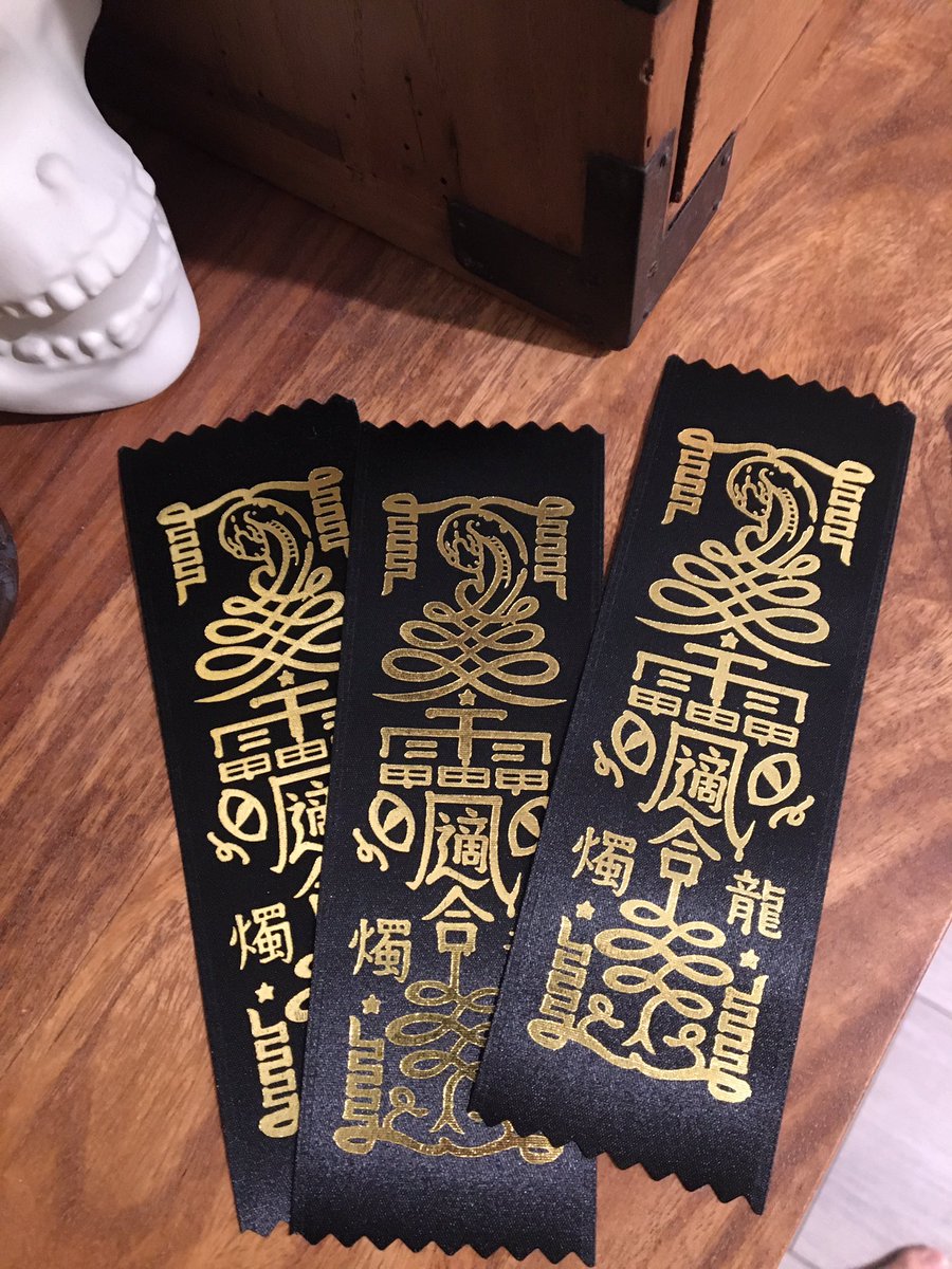 akemii_k's tweet photo. ALA is coming soon and that means…ribbons!  These snake talismans will be at our exhibitor table #321 and given out as a gift with purchase while supplies last! https://t.co/wbyUUrxmbp