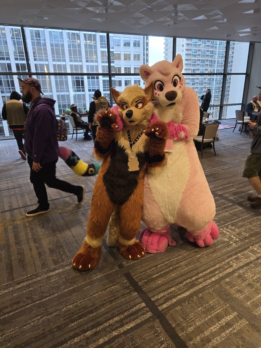 LindTheLost's tweet photo. More @anthronw https://t.co/9OWnqwK4rd