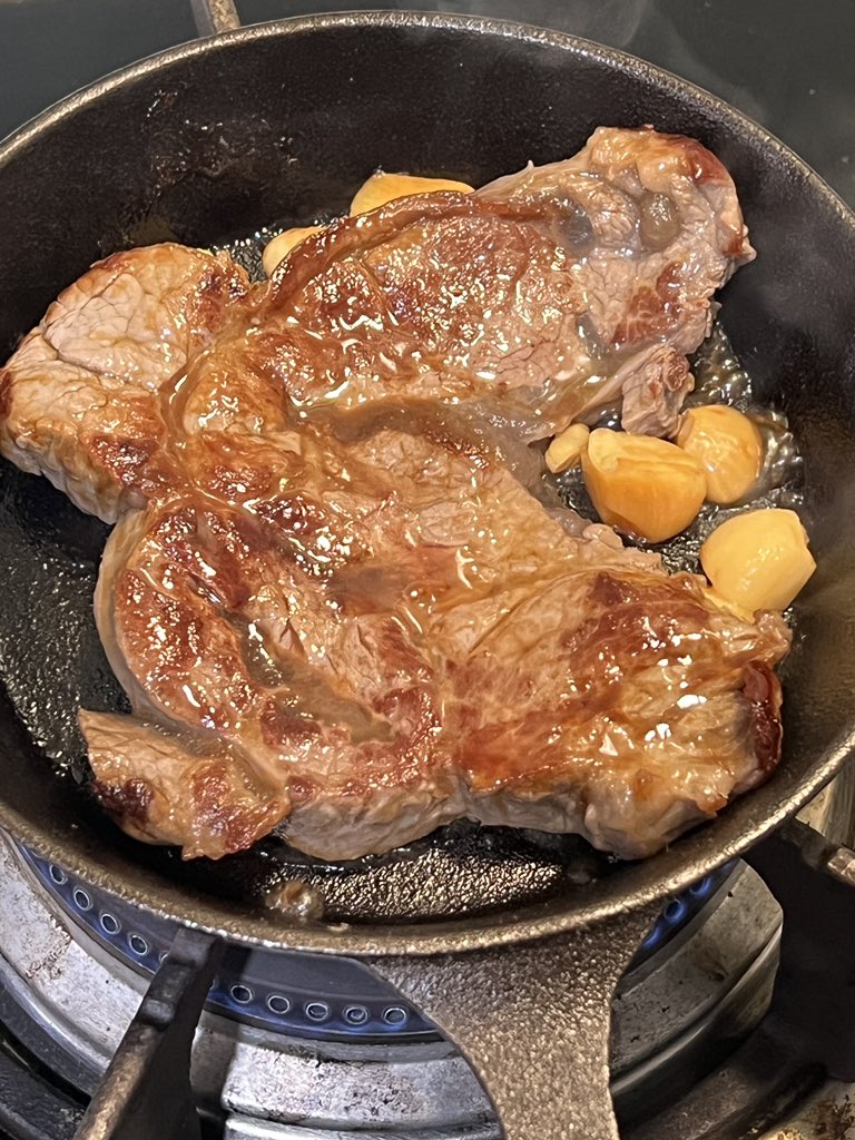 NOTonlywater's tweet photo. 台灣人日常生活食物照片徵求。

我想向推友們徵求幾張你們自己覺得OK的食物物照片。(不透露過多個人資料情報為主)

就是你覺得這食物，能讓你拿出手機拍張照片，然後剛好這張照片合適，能放我這徵求的位置

我先拋幾塊紅磚。 https://t.co/s05jrEiMmi