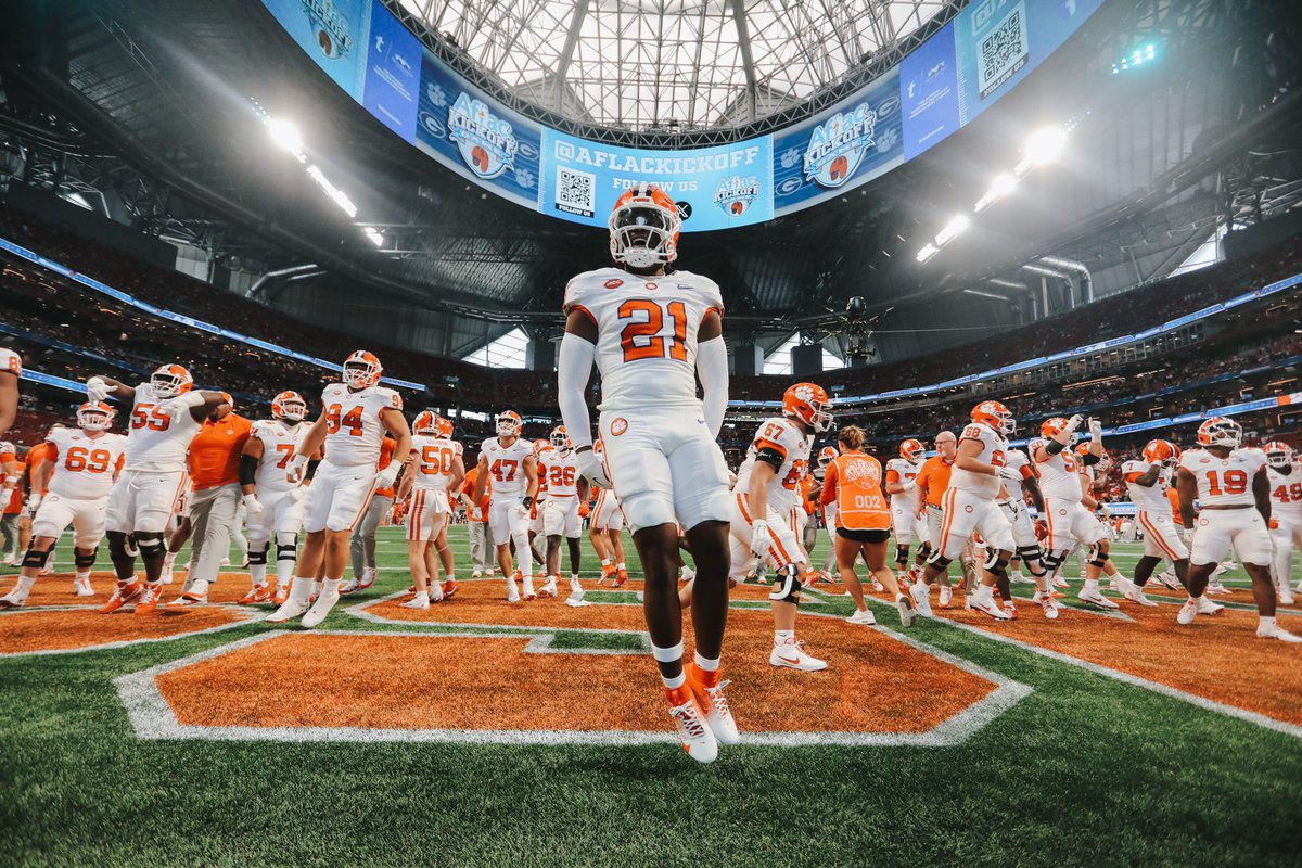 Can’t knock me off my pivot when God got the wheel, 2025 bounce back about go crazy📈🚀