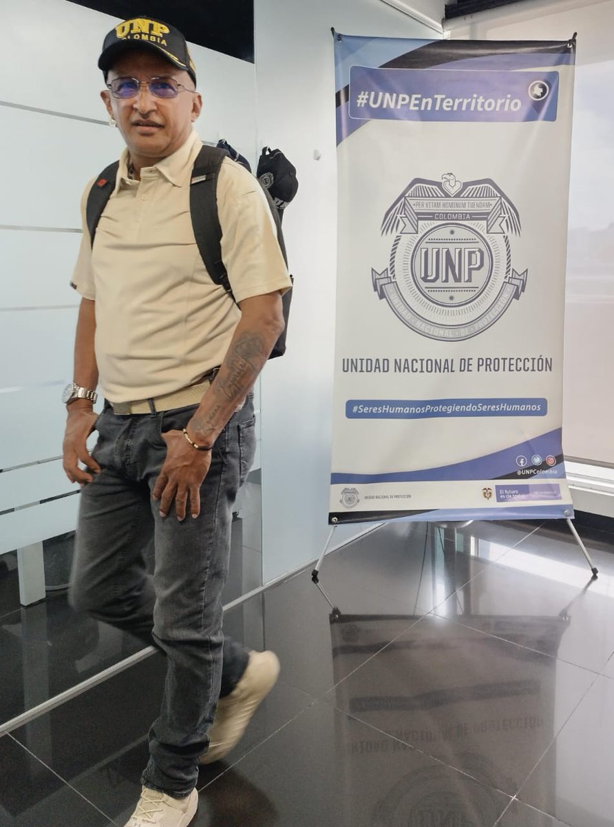 #LaFrase "SOLO CON TU TRABAJO CON BUENOS VALORES Y ÉTICA, ES LO QUE TE DEFINE COMO PERSONA." Aunque existan personas que denigran tus resultados.