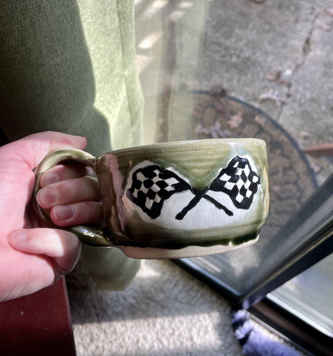 fire_pottery's tweet image. This was my first attempt last year of painting a racing flag design 🏁 I’ve learned a lot about using glazes in combination with one another! It’s discernible enough, right?
#ceramics #nascar #custom #pottery