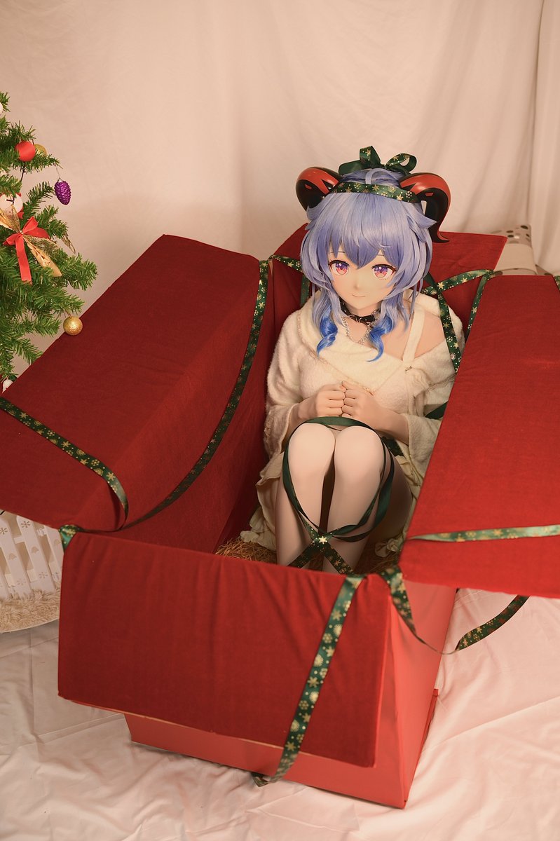 跨年结束后——
（独守空盒📦
#kigurumi  #着ぐるみ