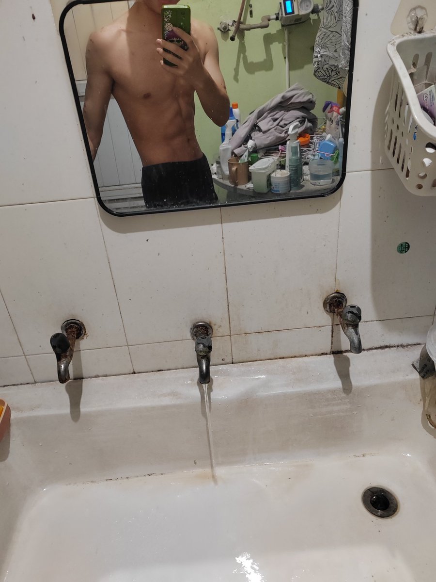 可零可俐 tweet media