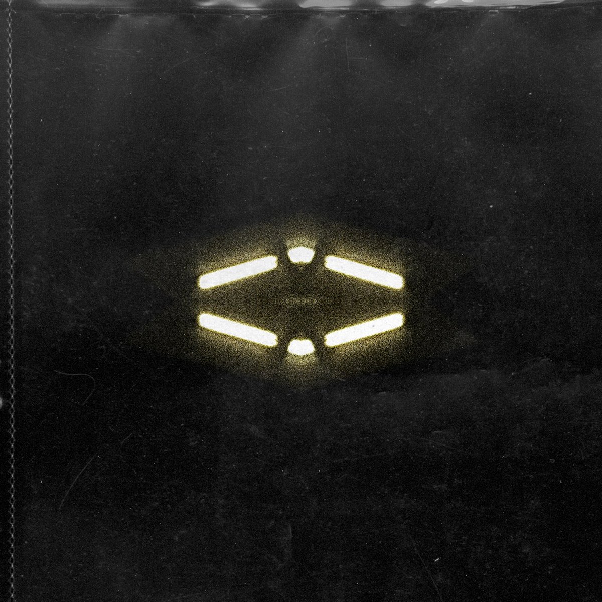 bleakcore's tweet image. •​•​• (2018-2023 Demo's)

+soundcloud
soundcloud.com/bleakcore/sets…

+spotify
open.spotify.com/album/4z4vITJC…

+bandcamp
bleakcore.bandcamp.com/album/-

+youtube
youtube.com/playlist?list=…

#bleak #bleakcore #electronic #drumandbass #ambient