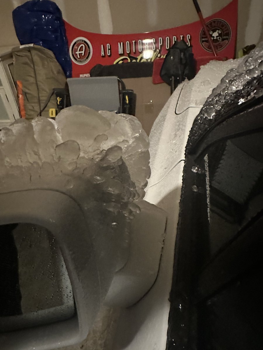 RedAustin's tweet image. Gotta give @chevrolet a huge shout out getting my family and I back home through the Kansas Icepocalypse of 1/4. 7 hours and a couple inches of ice worth of driving today without skipping a beat