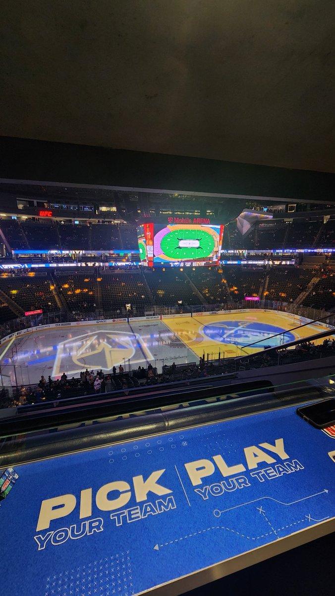 Go Knights go
Buffalo 🐃 hunting tonight
