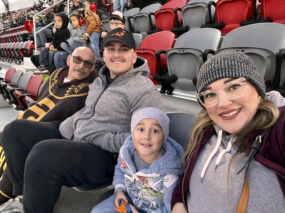 mo_reyes81's tweet photo. #MonsterJam https://t.co/X0aI2UoBdR
