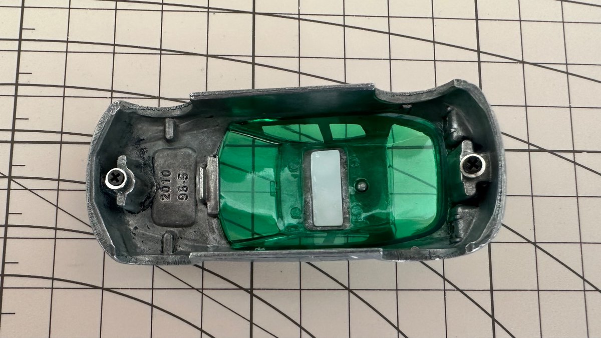 パトランプの穴埋めはマサルさんの 「粉着工法」を見様見真似で完了