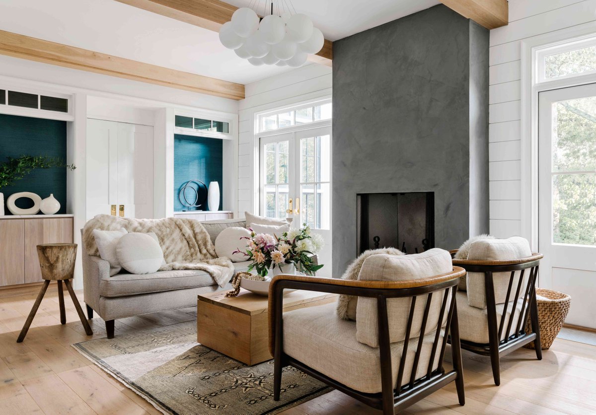 8 Must-Know Tips for Styling Furniture Around a Fireplace bhg.com/how-to-style-f…