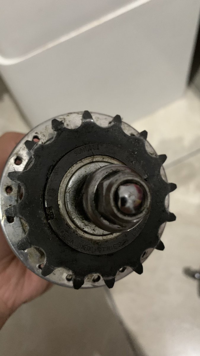 ceejjaa's tweet photo. Crankset Campagnolo Super Record Pista + Chainring Campagnolo size 49 BCD 151mm
IDR 2.000k nett
Suntour Superbe NJS First Gen Hubs 36h Fixed + Cog Suntour 16
IDR 2.000k nett
COD Bintaro/Jaksel atau rekber
#fnfjb #jualpartfixie #jualfixedgear #fixedgear https://t.co/6dVX67dfZB