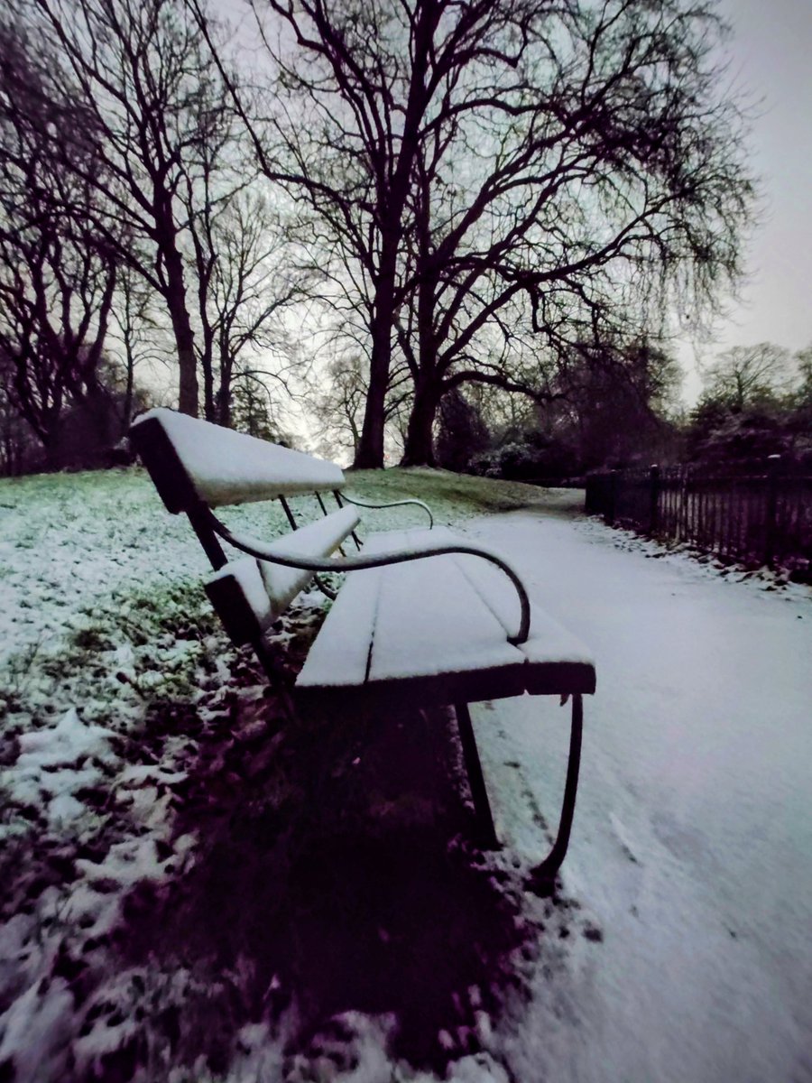 Monica NAUGHTON Crimmins (@monicacrimmins) on Twitter photo Good morning Sunday. Snow this morning though it seems to be turning to rain at the moment <a href="/AlexParkMCR/">Alexandra Park</a> Moss Side/Whalley Range #Manchester Good morning Sunday. Snow this morning though it seems to be turning to rain at the moment <a href="/AlexParkMCR/">Alexandra Park</a> Moss Side/Whalley Range #Manchester