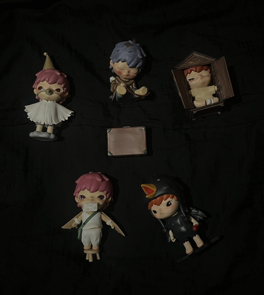 wtsunjake's tweet photo. ꒰ wts lfb ph #sunjakesells ꒱
✷ hirono downsizing sale❕
╰╮too crow, reshape healing, mime seeker, shelter mantle clock, little mischief birdman
— ₱550 each below srp , ₱2,500 if take all (prio)
⍤⃝ open top box & foil but complete inclusions (bnfc & accessories)❕ https://t.co/Cbz6yqExu1