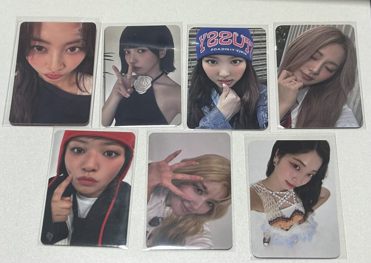 99Cy_23's tweet photo. TWICE トレカ 交換

求　同種チェヨン(画像1枚目)
譲　画像2、3、4枚目

同種での交換のみです
郵送にて交換お願いいたします

 #TWICE交換 
#TWICE
#STRATEGY https://t.co/WChBoqAs9M