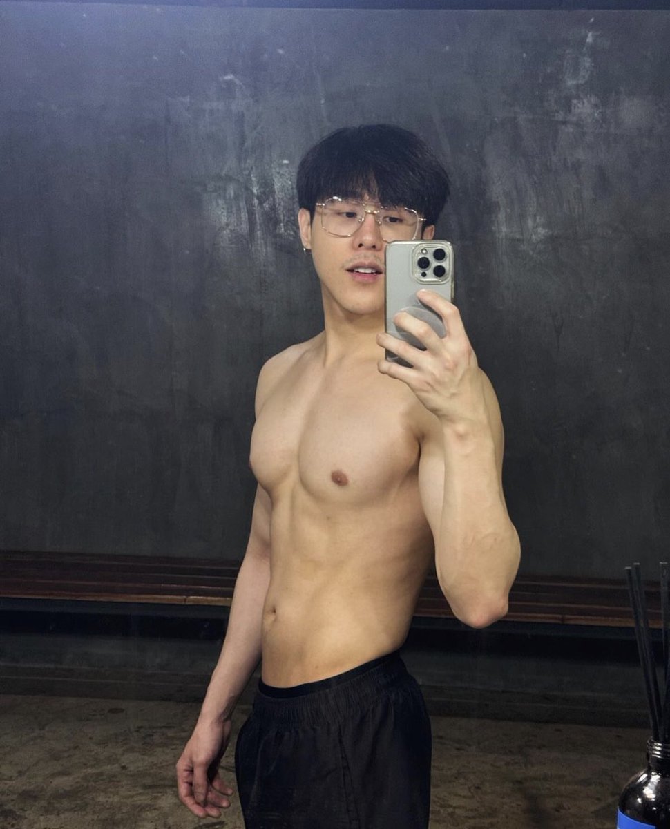 ผมจะเสร็จแล้ว 🥵 tweet media