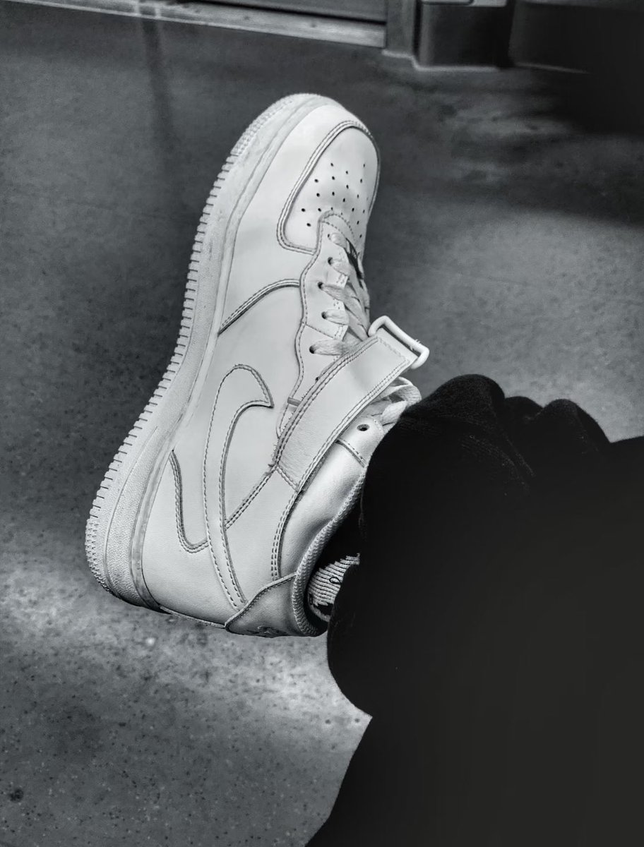 跪下叫霸霸 tweet media