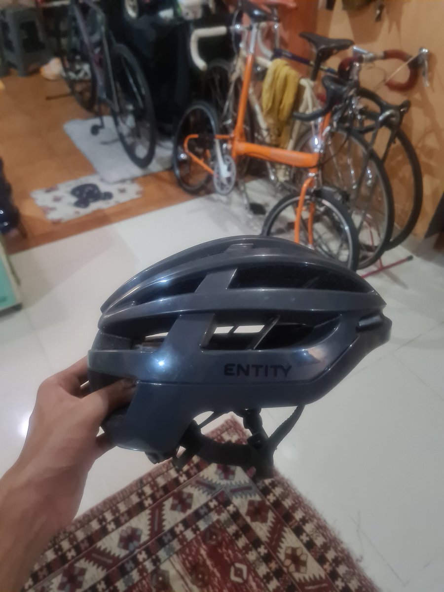 hayfly01's tweet photo. Wts helm entitiy rh30
Mulus
Minus adjuster mesti servis

250rb aja
Barunya 800rban
#fnfjb https://t.co/C3GVTGB6yQ