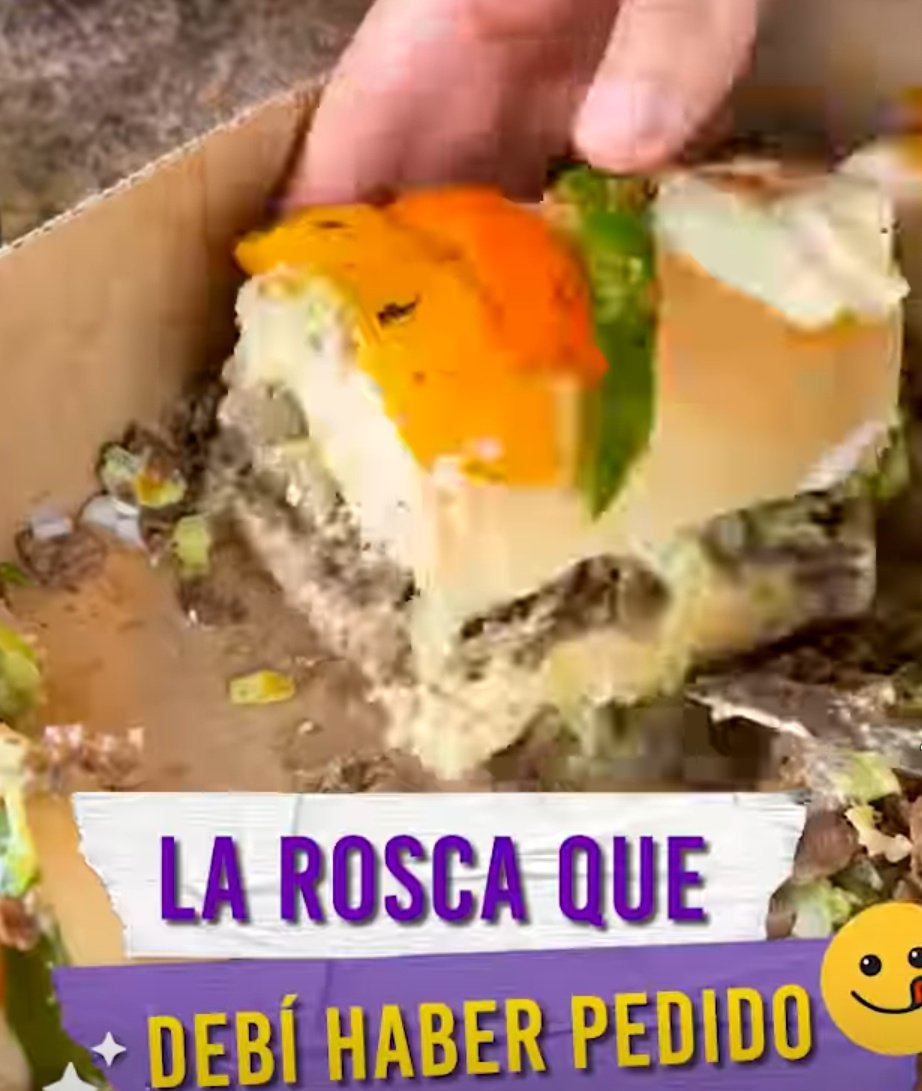 Anah531441's tweet photo. Amigos aún pueden hacer sus pedidos de roscas rellenas de suadero https://t.co/DhMsE0zwTv