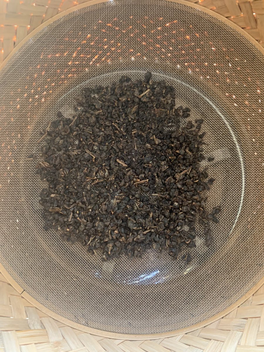 新年行事
ラオっている烏龍茶を焙煎して復活させる