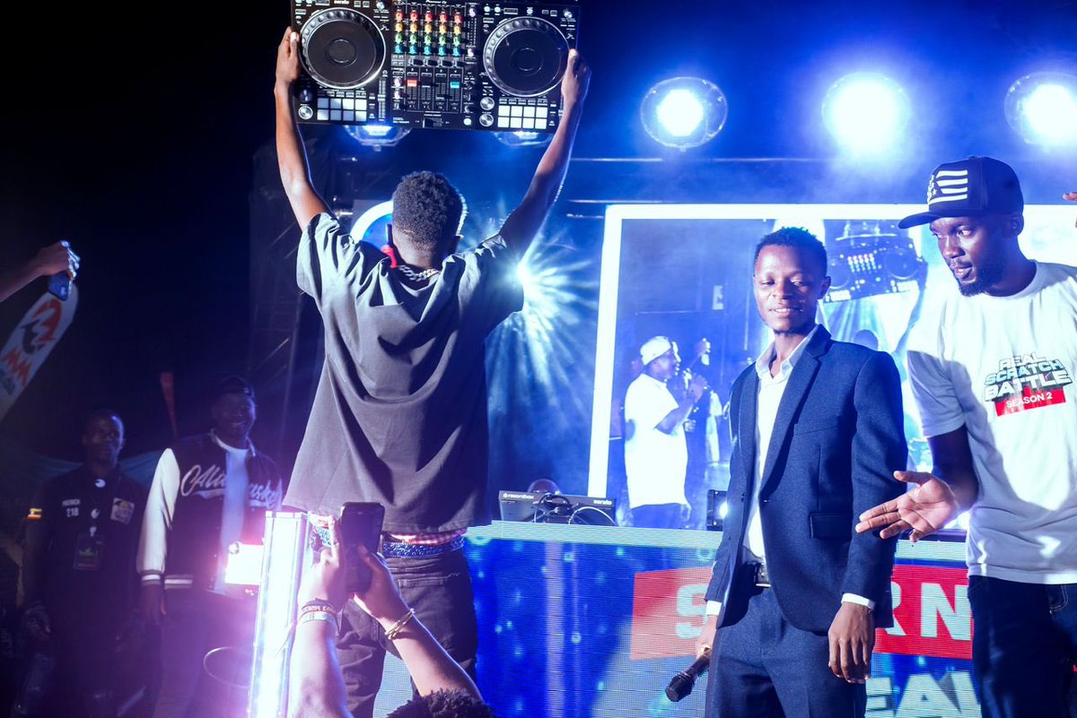 realscratchb's tweet image. An emotional victory! DJ Tim Dee emerged as the champion of Real Scratch Battle Season 2, claiming the grand prize and leaving us all inspired. #realscratchbattle2