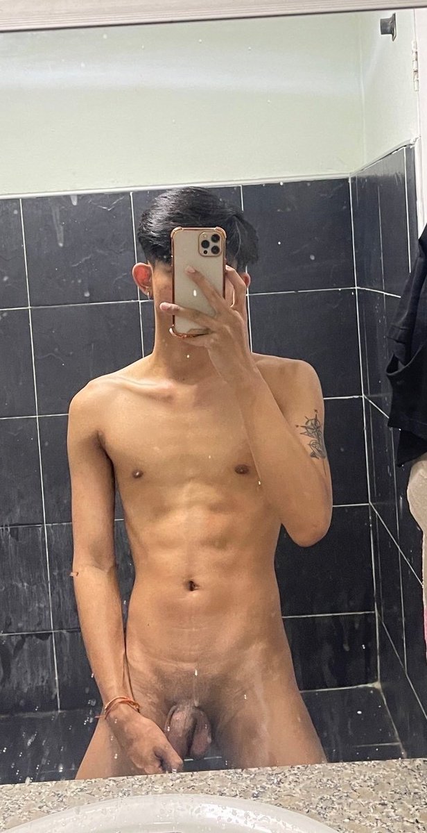 เง่นจังครับ🤤💦☃️
#พัทยา #พัทยารับงาน #พัทยานัดเย็ด #slave