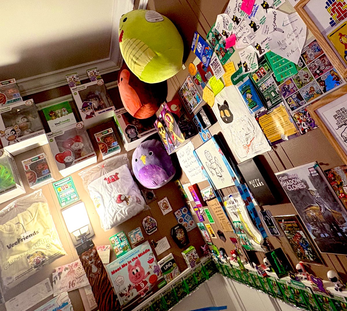 Xsmom15's tweet image. First show back for 2025 was amazing. Thank you to everyone who made tonight’s @Whatnot show so special. Love spending time with #thecommunity