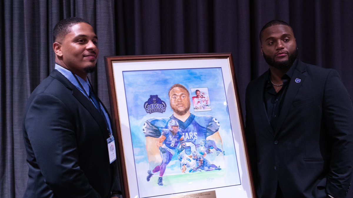 Tony Davis - UCA (@coach_tdavis) on Twitter photo When you open the door and get to work & sacrifice time, it prepares you for moments like this. <a href="/dwalkeerr33/">David Walker🔱</a> . 2024 Buck Buchanan Award Winner! When you open the door and get to work & sacrifice time, it prepares you for moments like this. <a href="/dwalkeerr33/">David Walker🔱</a> . 2024 Buck Buchanan Award Winner!