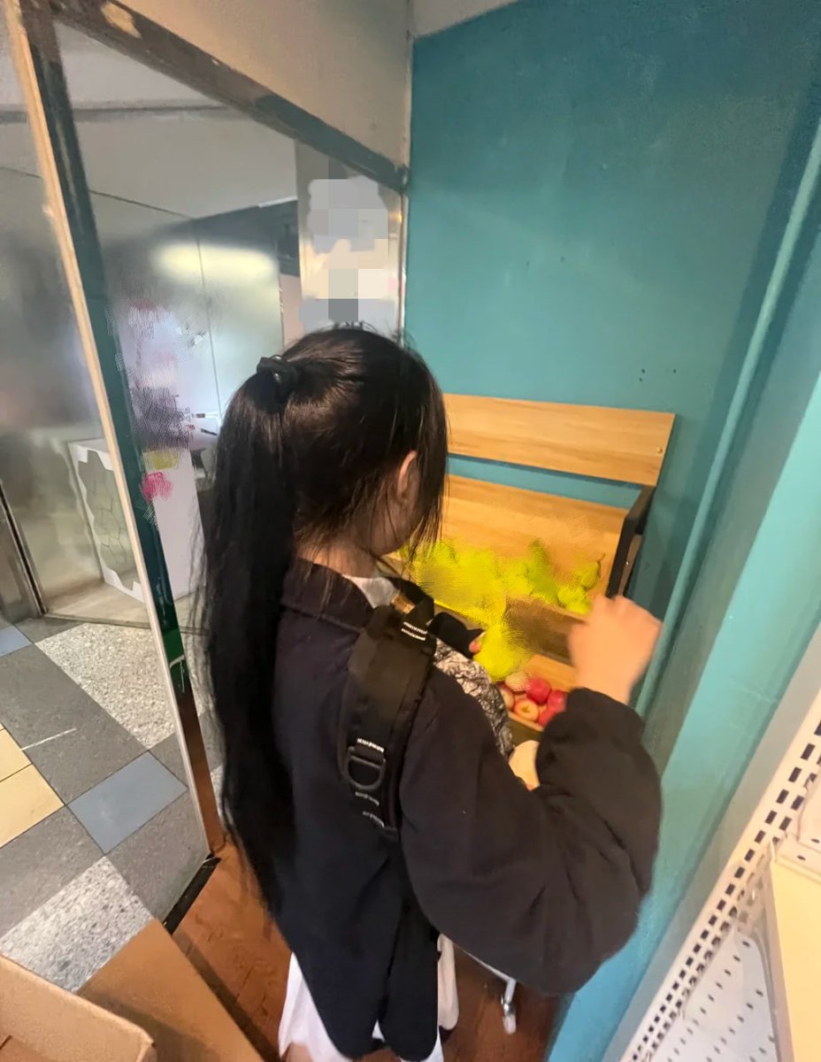 如果你在夜市看到兔兔 你會怎麼做🧐
#台中 https://t.co/Waym1hJxld