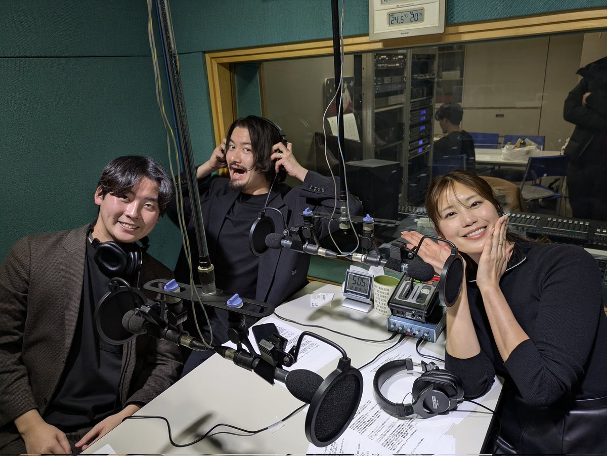 kokoshiro_jocr's tweet image. 2025年初の #稲村亜美 のココシロ!インターン 、今年もよろしくお願い致します！今月は株式会社 #3WELL 小池賢斗さん、今井健人さんをお迎えします。
今回はインフルエンサーを架け橋に広告など様々な事業を展開している会社のVision等を伺いました！来週以降さらに深いお話伺います！
#ラジオ関西