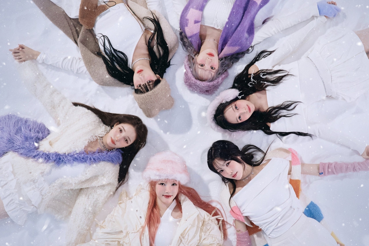 WATCH: #GFRIEND Unveils Comeback Schedule, Track List, And Performance Prologue For "Season Of Memories"
soompi.com/article/170746…