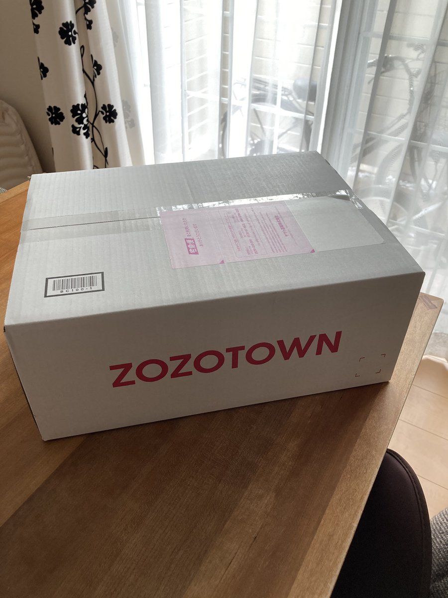 nymtdys's tweet photo. 新年の初買い！
#ZOZOSALE箱CP https://t.co/nZO3aeZbcd