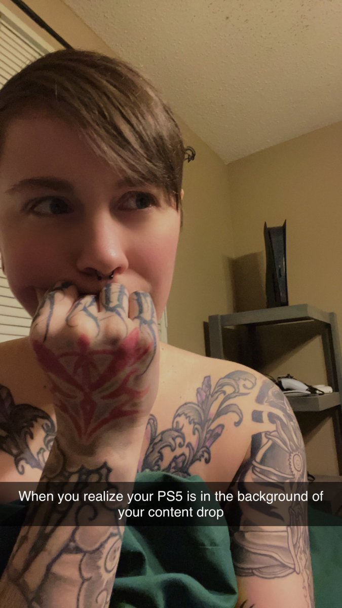 Moogle_Magic's tweet image. Keeping it classy.