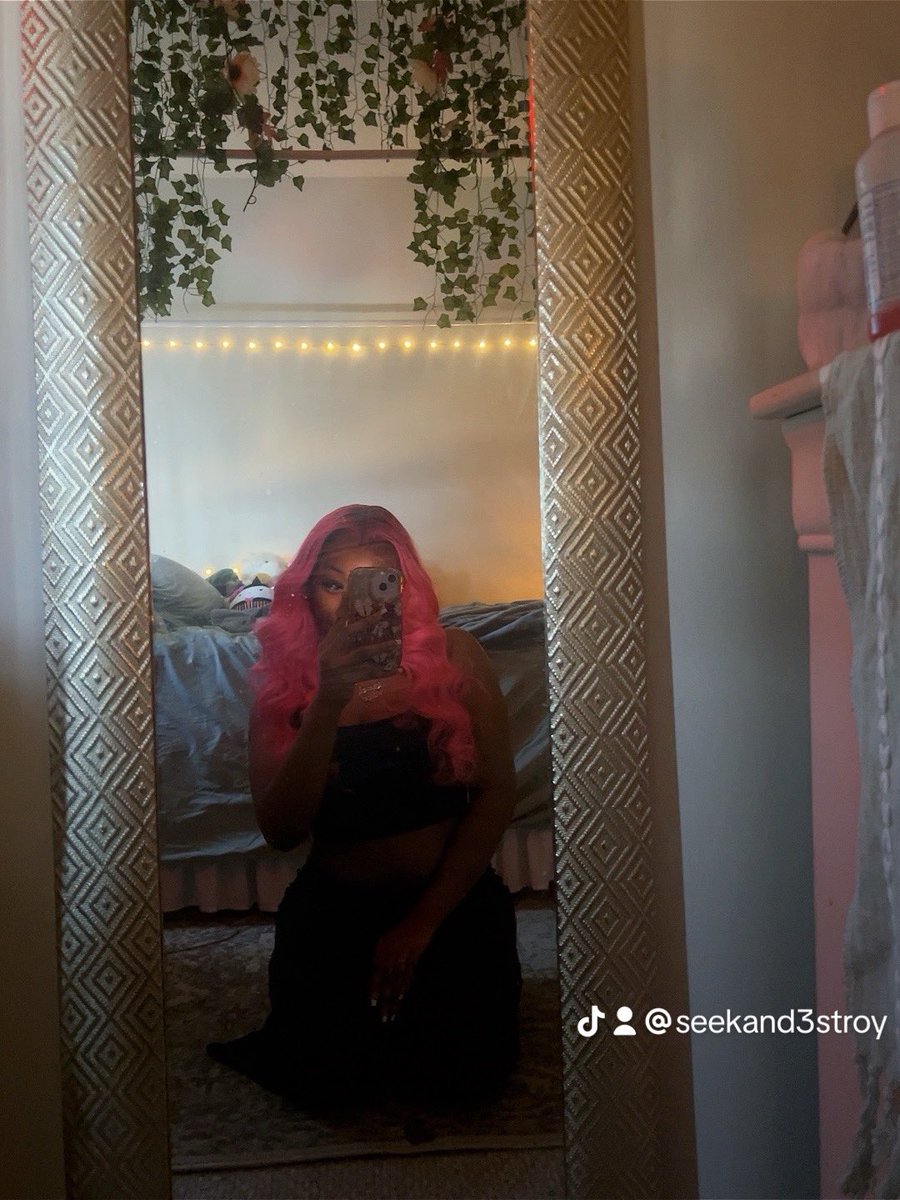 seekand3stroy's tweet photo. #pinkalicious 🌺 https://t.co/y39nXVUAnu
