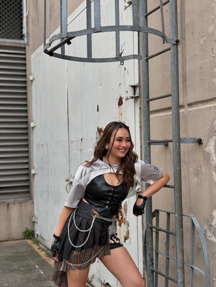 TeamJasOFC's tweet image. @jasscalesofc ‘s fit for today’s prod! We’re so proud of you, our very GorJAS!

JAS ASAPowerful MOVES